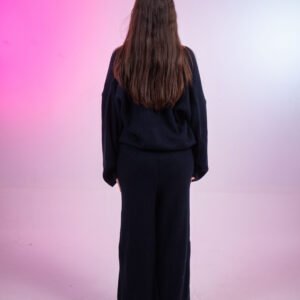 Navy blue kintted set - Image 4
