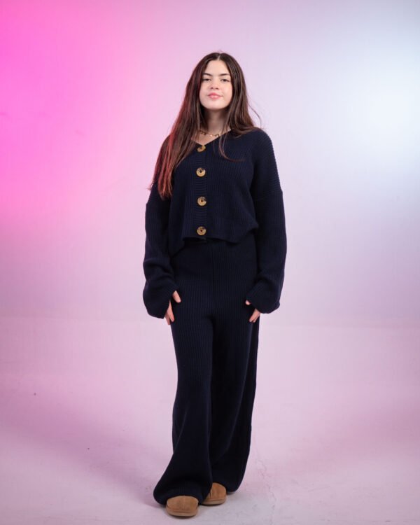 Navy blue kintted set - Image 1